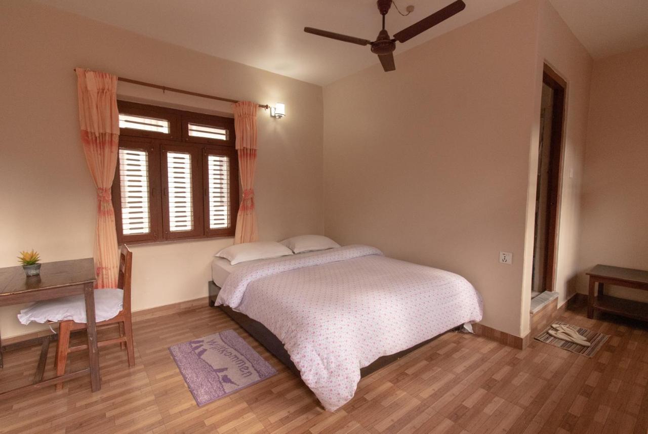 New Tourist Guest House Pokhara Luaran gambar